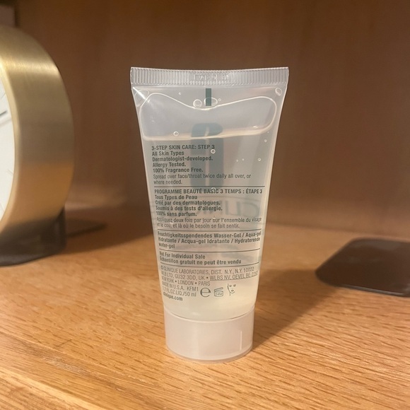 new clinique hydrating jelly - Picture 2 of 2